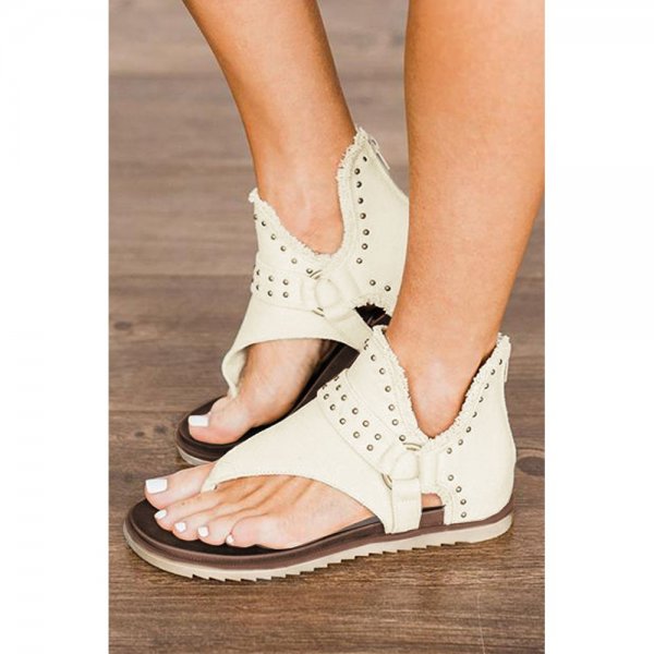 Beige Solid Rivet Raw Hem Clip Toe Zipped Sandals